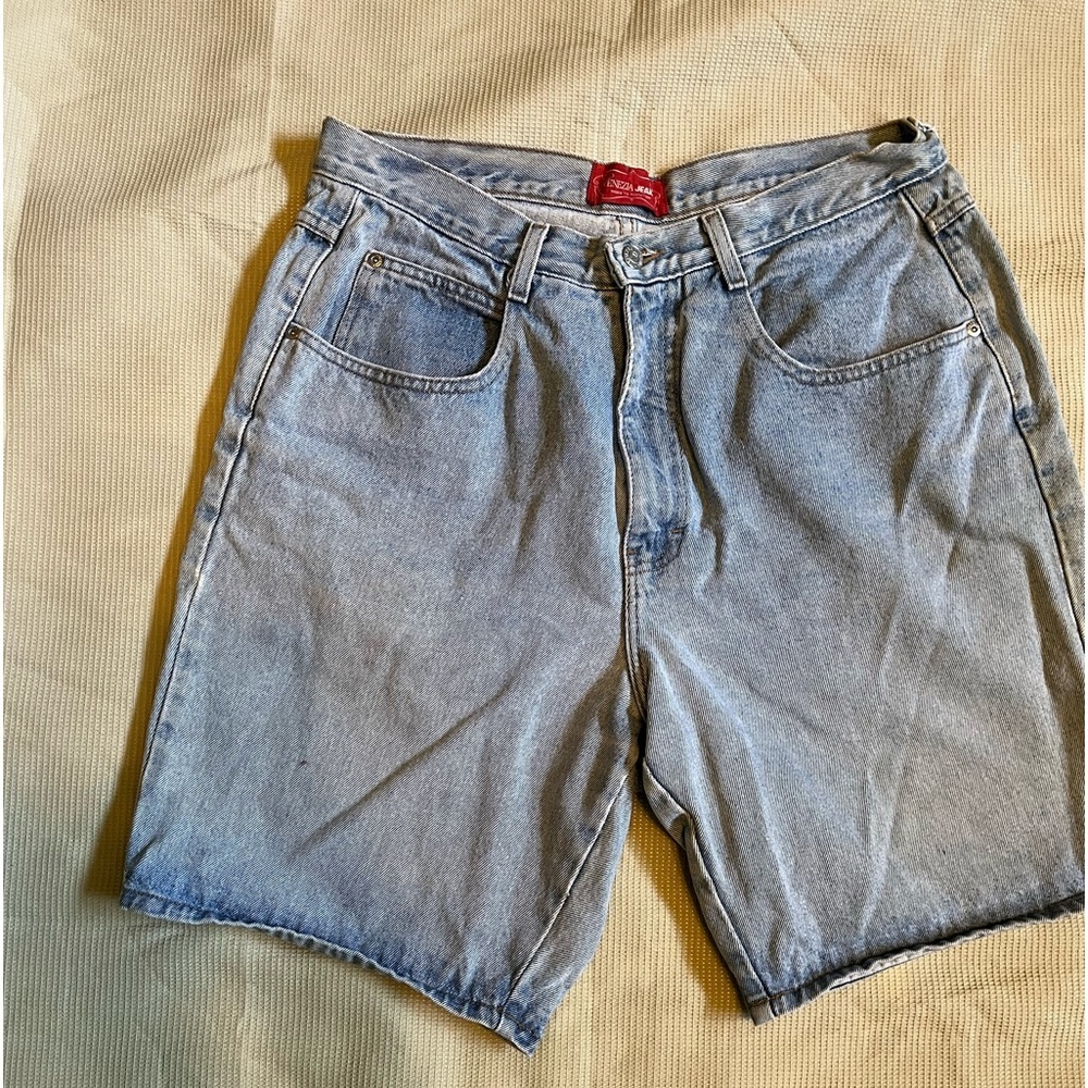 Women’s  Shorts Jeans 5 Pockets Preowned